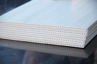 1526005711335833.jpg 平板陶瓷膜.jpg